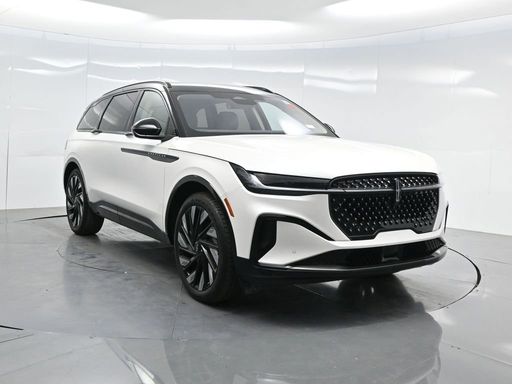 Used 2025 Lincoln Nautilus Reserve w/ Jet Appearance Package image 58