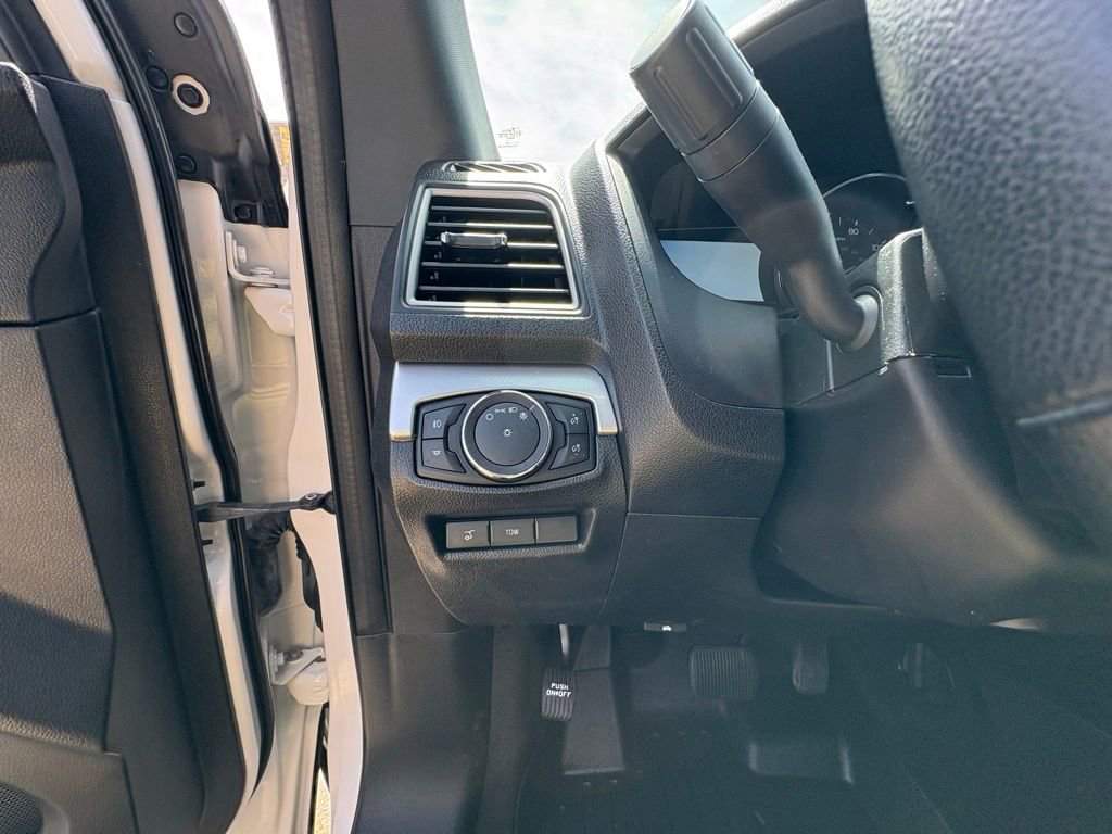 Used 2017 Ford Explorer XLT w/ Equipment Group 202A image 16