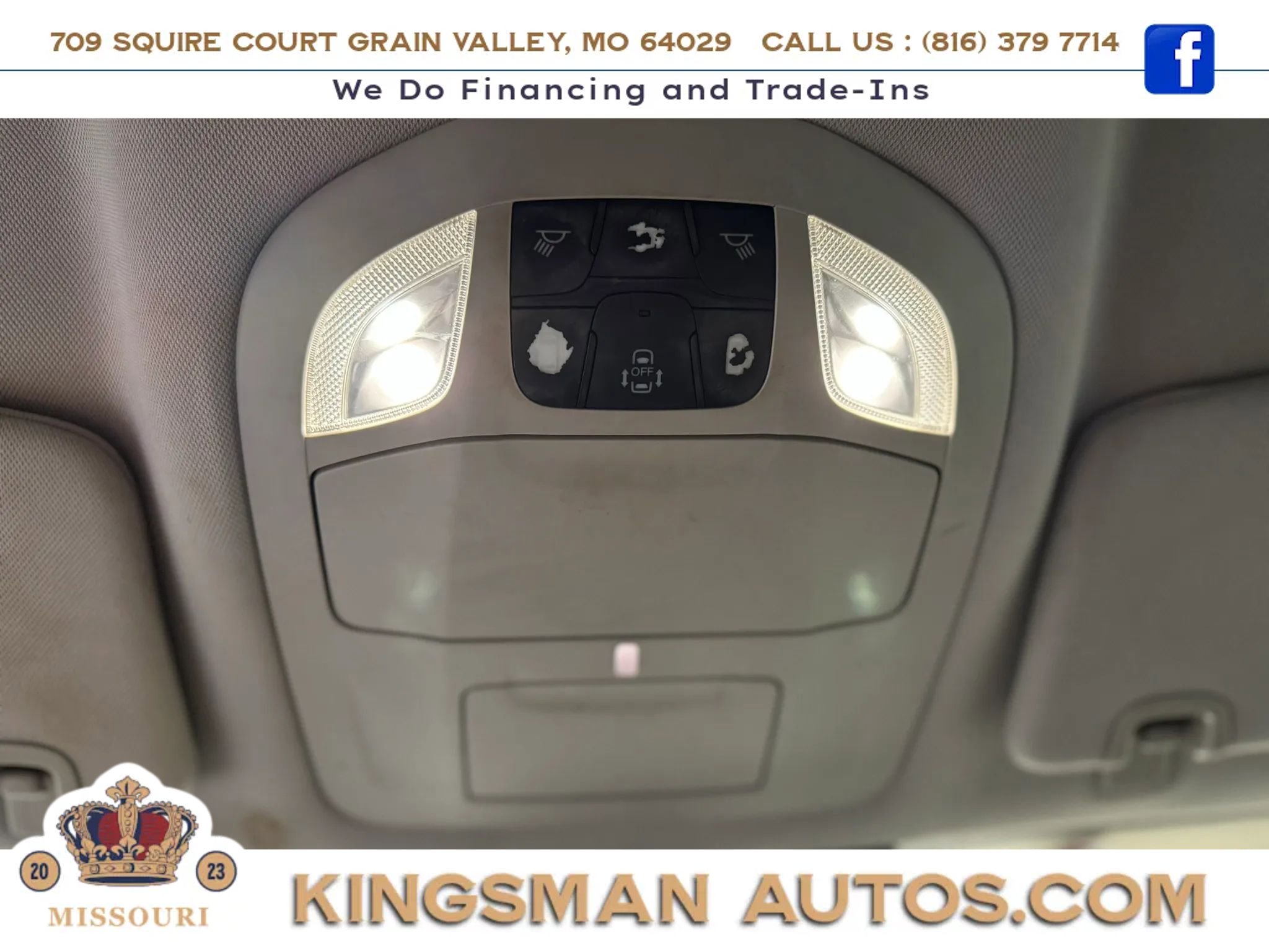 Used 2017 Chrysler Pacifica Touring-L w/ Tire & Wheel Group FWD image 15