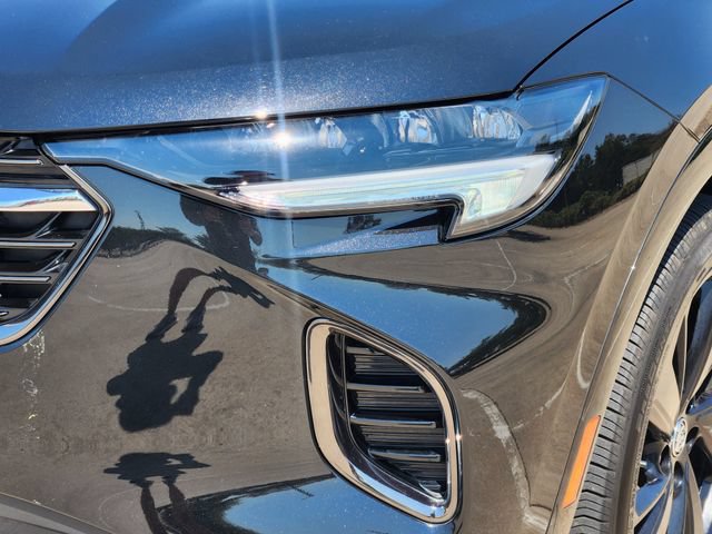 Used 2023 Buick Envision Essence w/ Sport Touring Package AWD/4WD image 9