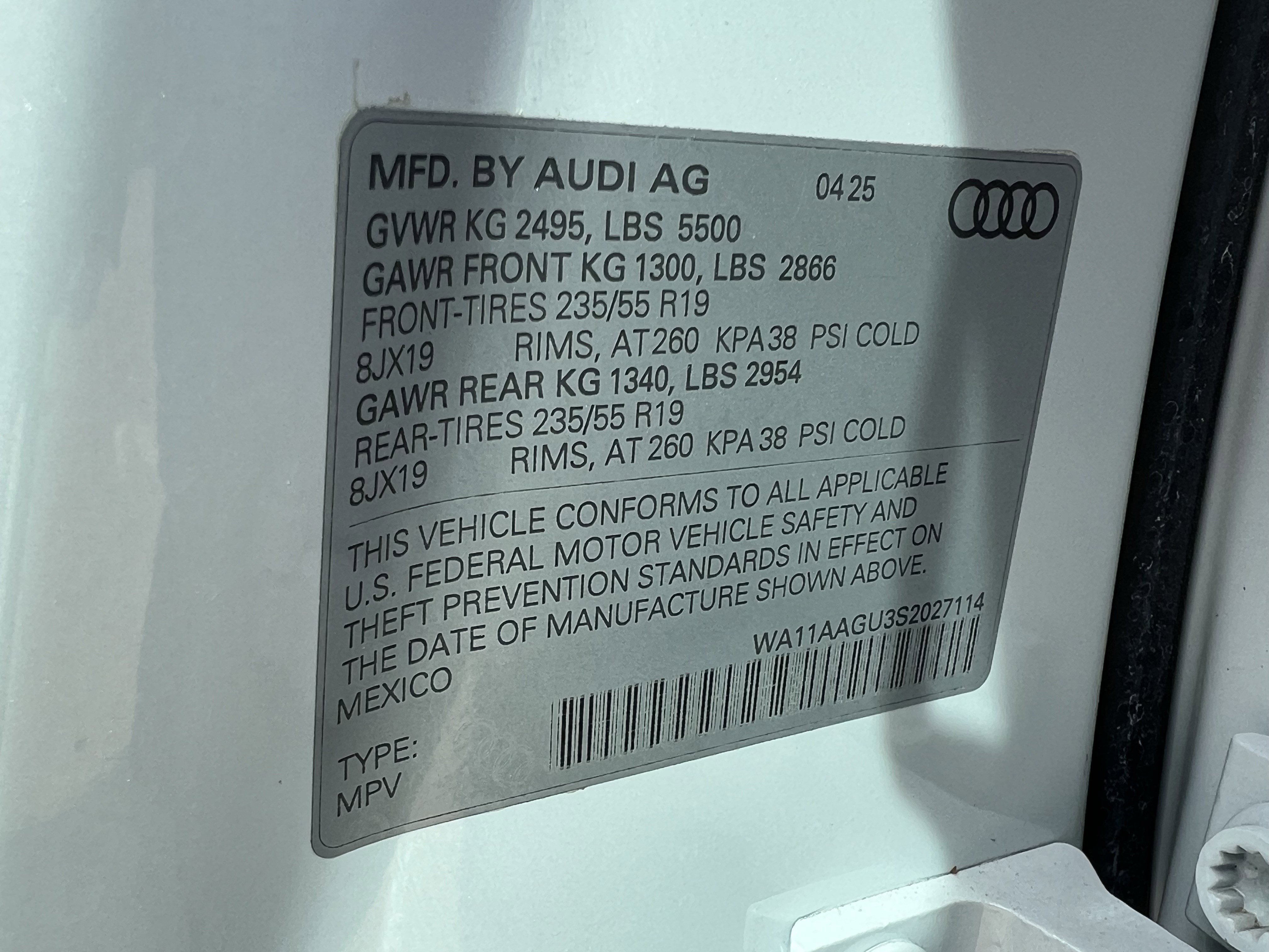 Used 2025 Audi Q5 Premium w/ Convenience Package AWD/4WD image 37
