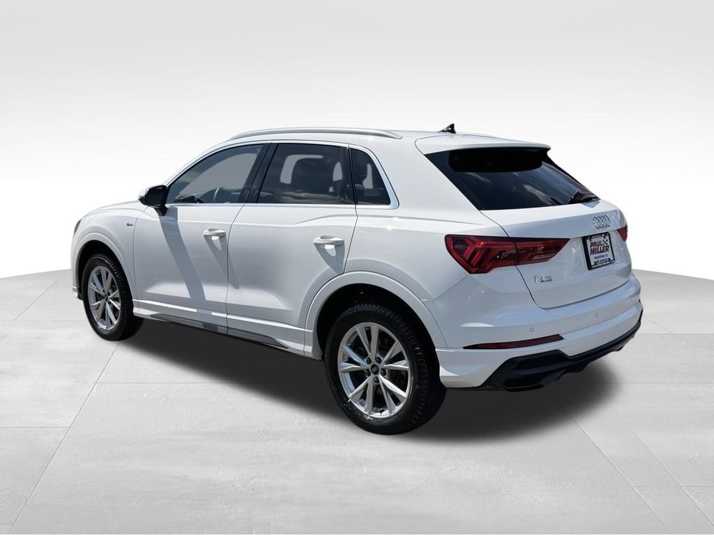 Used 2022 Audi Q3 2.0T Premium AWD/4WD image 5