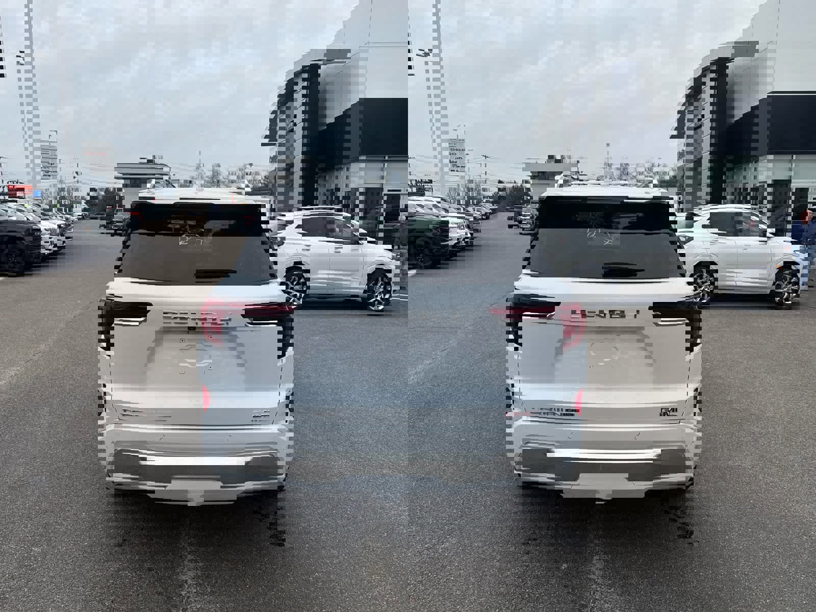 New 2026 GMC Terrain Denali w/ LPO, Floor Liner Package AWD/4WD image 4