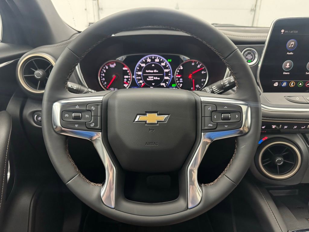 Used 2024 Chevrolet Blazer Premier AWD/4WD image 21