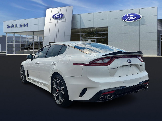 Used 2018 Kia Stinger GT2 RWD image 4