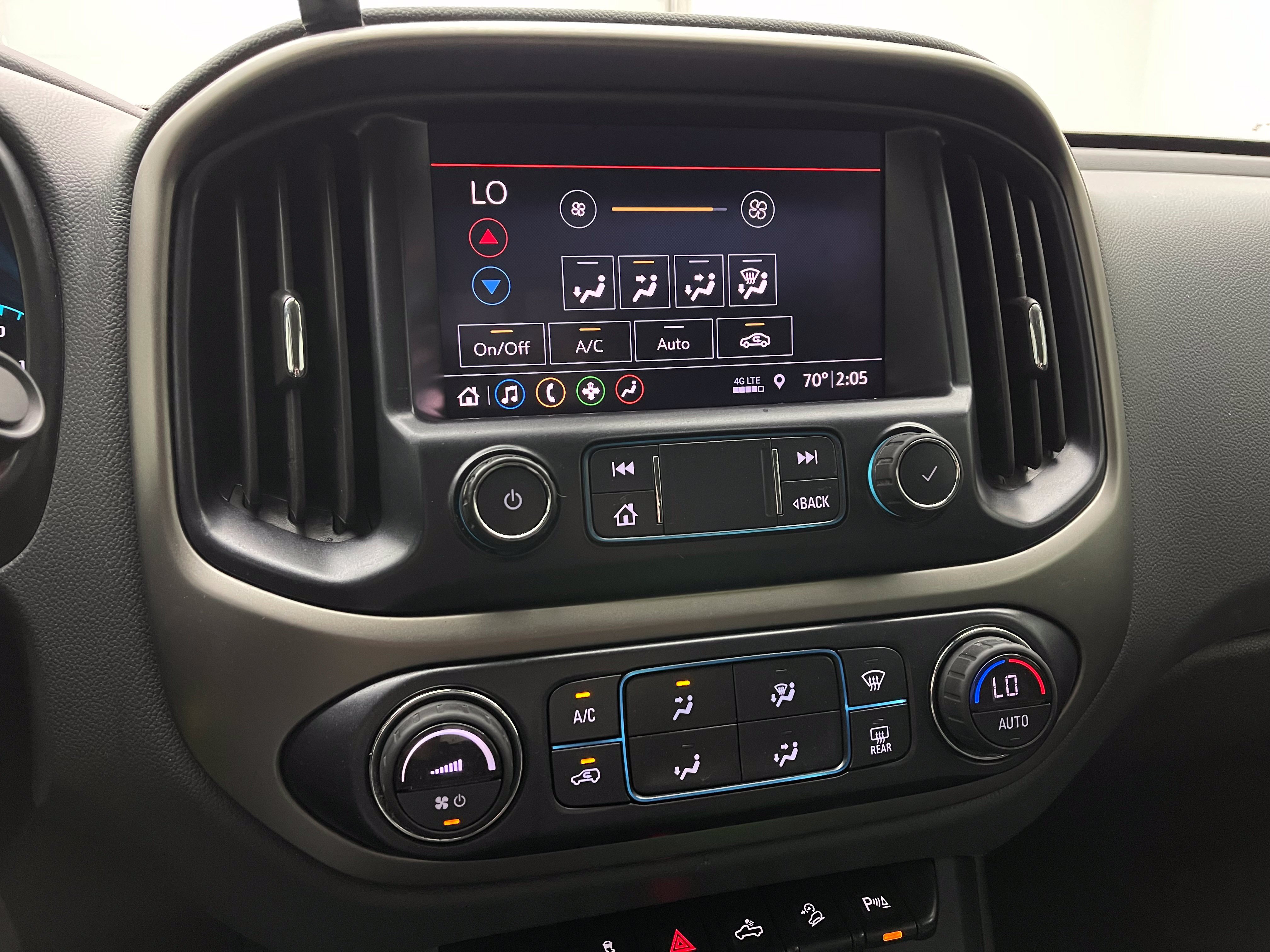 Used 2019 Chevrolet Colorado Z71 AWD/4WD image 27