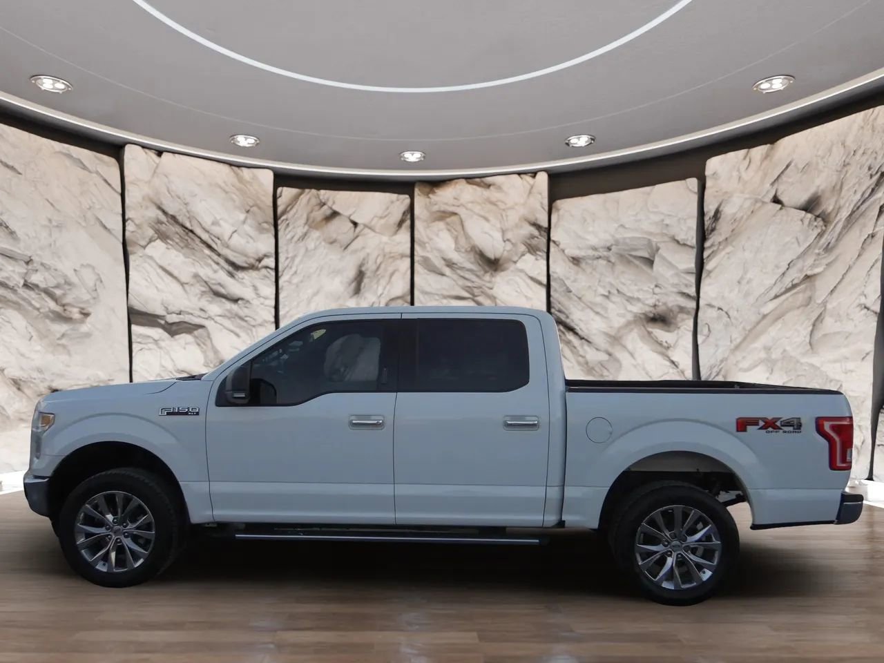 Used 2017 Ford F150 XLT w/ Equipment Group 301A Mid image 9