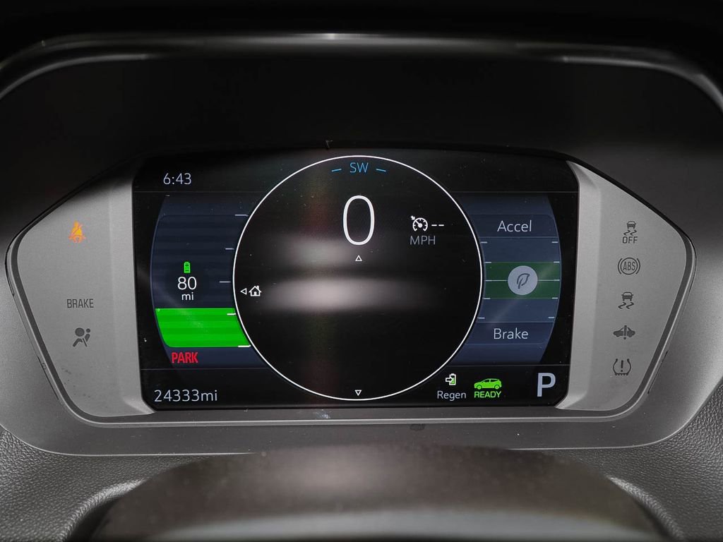 Used 2023 Chevrolet Bolt EUV LT w/ Convenience Package image 14