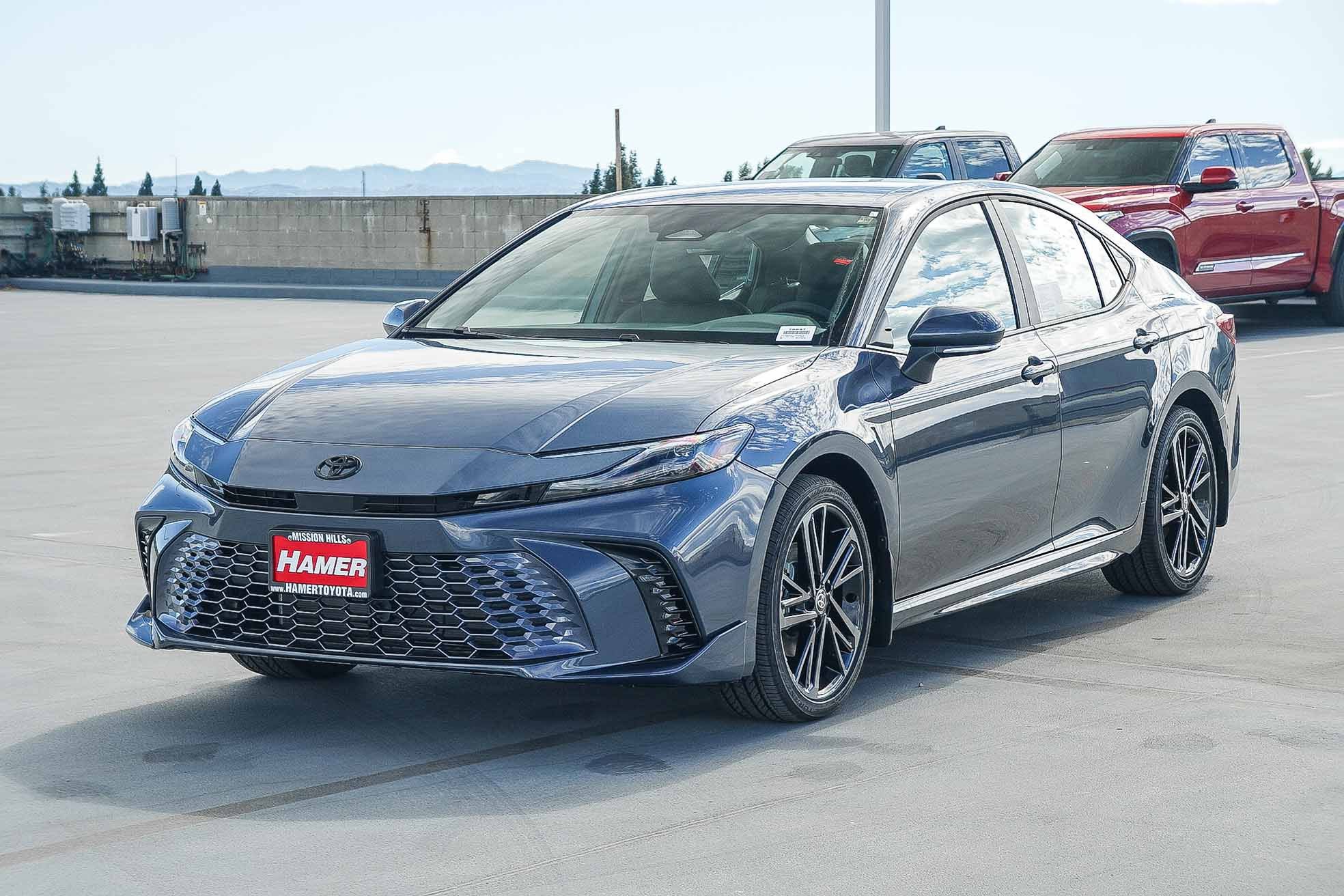 New 2026 Toyota Camry XSE FWD image 3