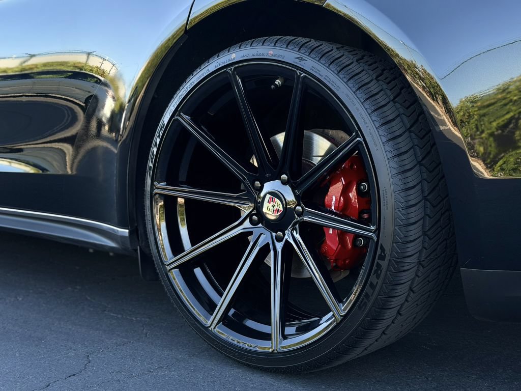 Used 2018 Porsche Panamera 4S Executive AWD/4WD image 17