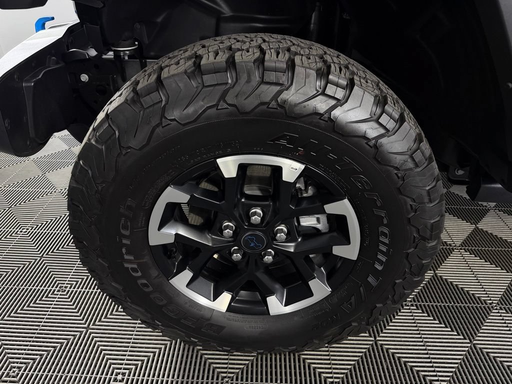 Certified 2025 Jeep Wrangler Unlimited Rubicon 4xe w/ Safety Group AWD/4WD image 11