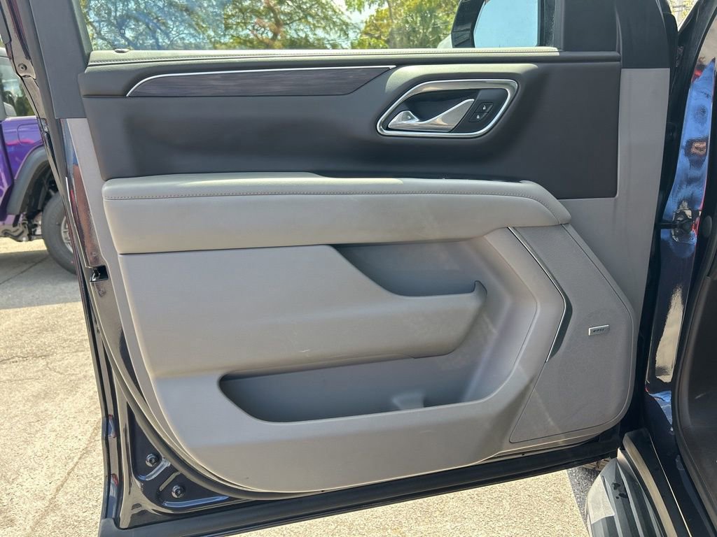 Used 2023 Chevrolet Tahoe LT image 35
