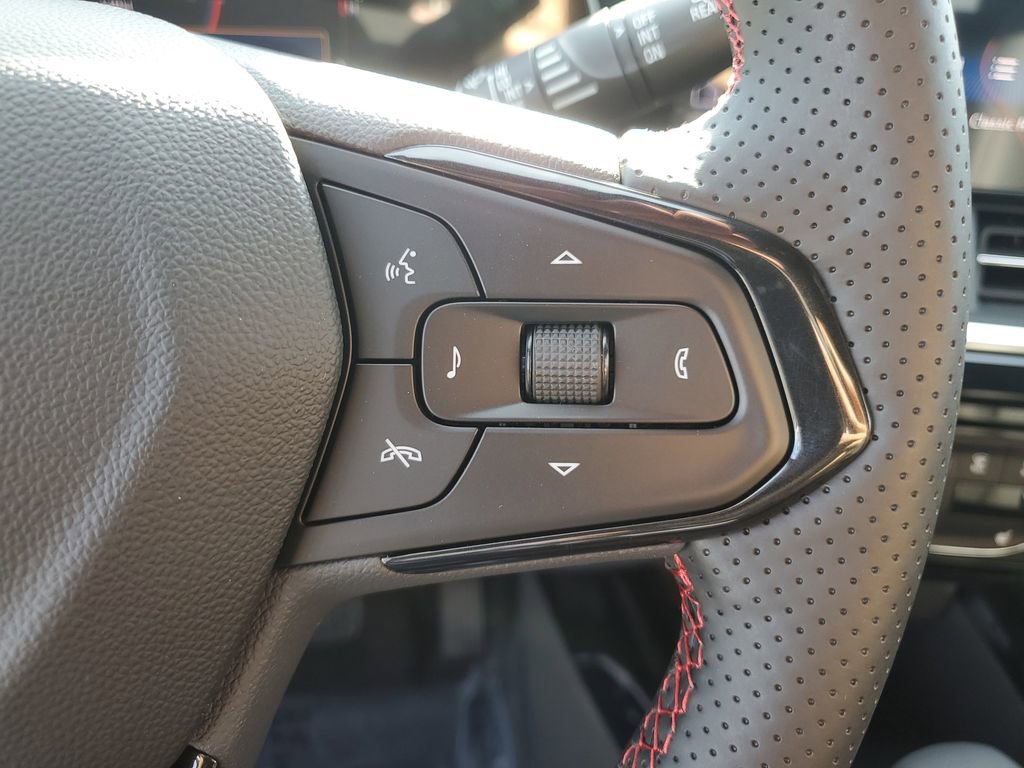 New 2026 Chevrolet Trax RS w/ Driver Confidence Package image 29