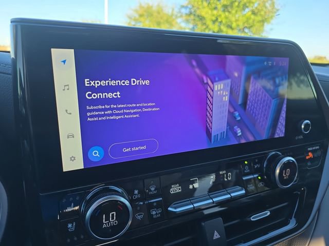 Used 2023 Toyota Highlander Limited image 23