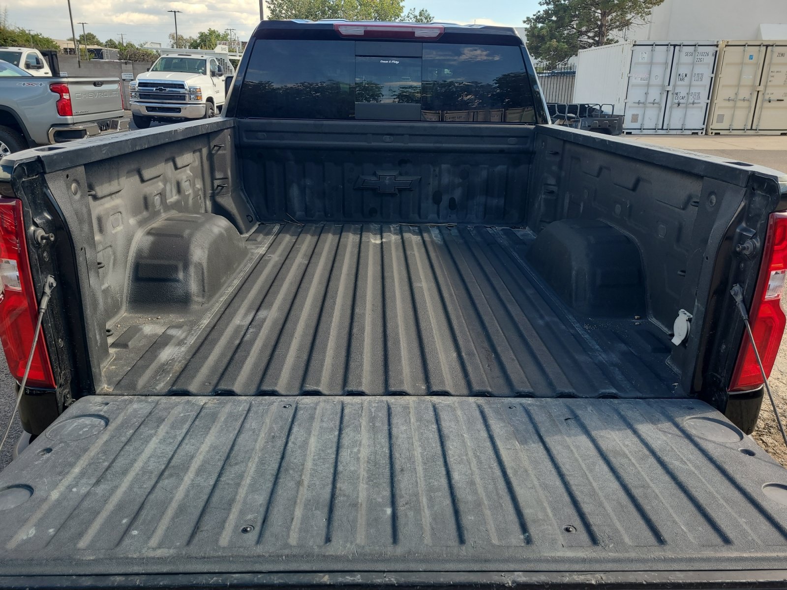 Used 2022 Chevrolet Silverado 1500 LT Trail Boss w/ Convenience Package II AWD/4WD image 27