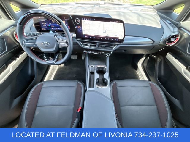 Certified 2024 Chevrolet Equinox EV RS FWD image 19