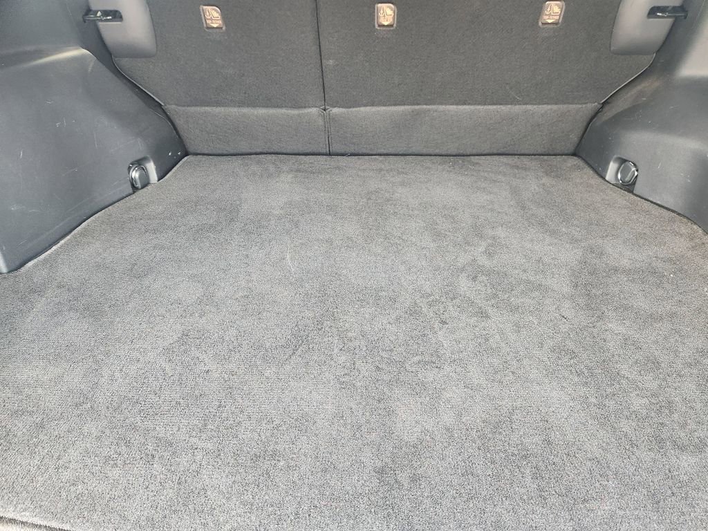 Used 2020 Toyota RAV4 XSE image 32