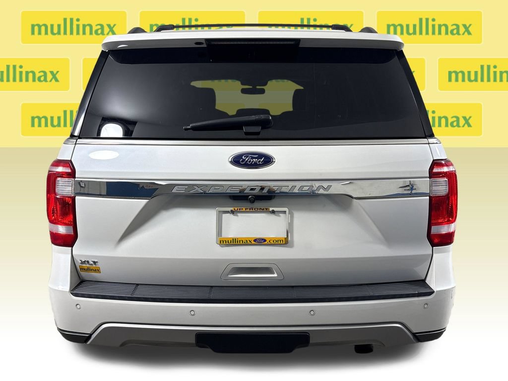 Used 2019 Ford Expedition XLT w/ Equipment Group 202A AWD/4WD image 9