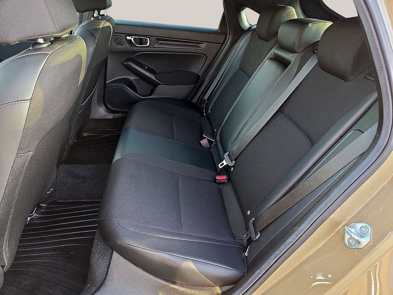 Used 2025 Honda Civic Sport image 11