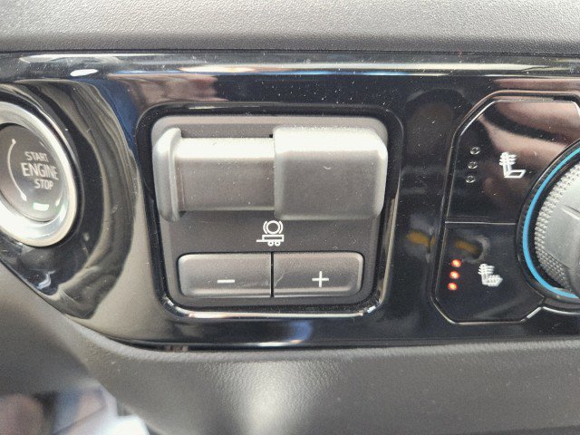 Used 2023 Chevrolet Silverado 1500 LT Trail Boss w/ LT Trail Boss Premium Package image 48