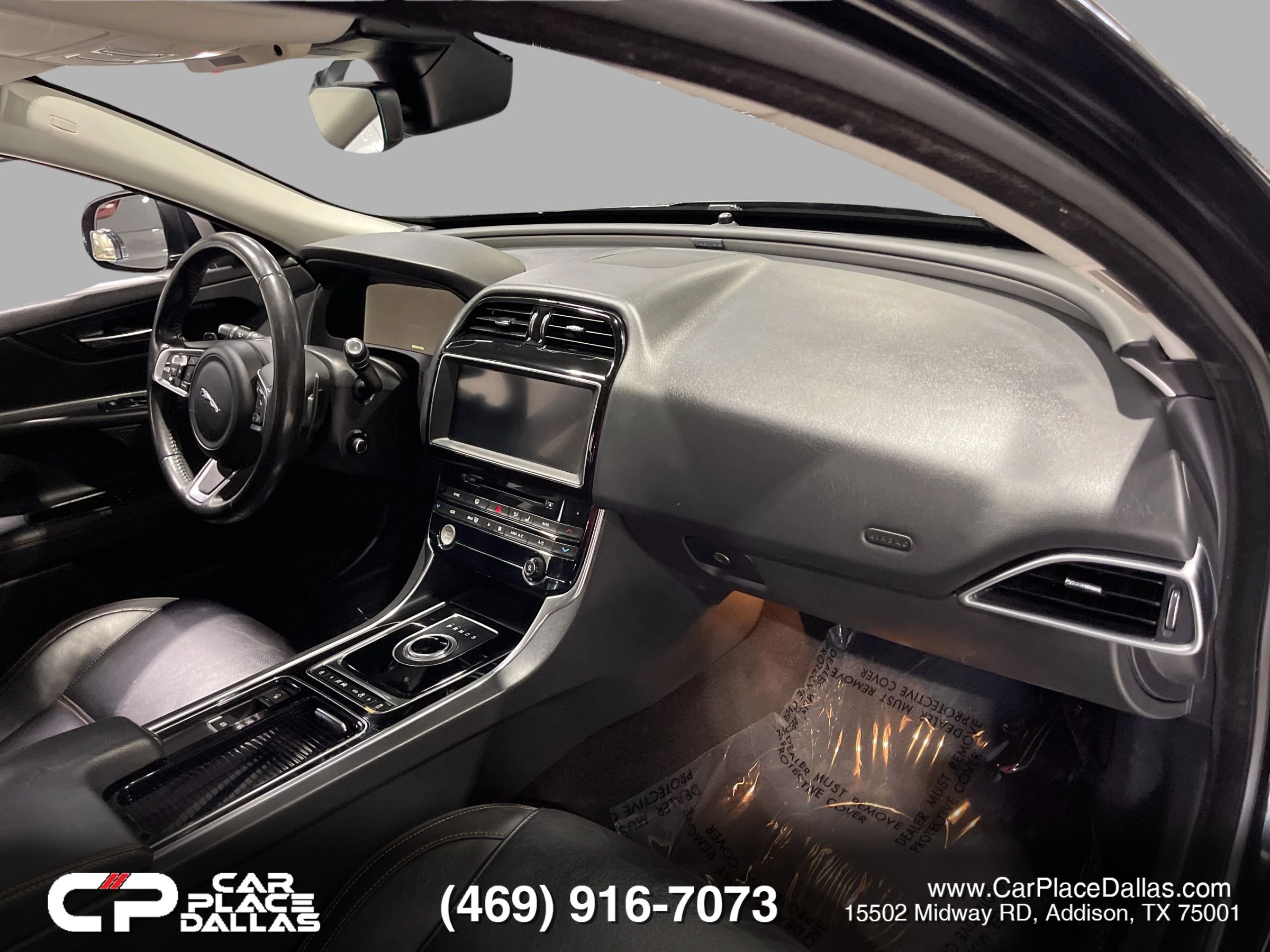 Used 2019 Jaguar XE Prestige RWD image 25