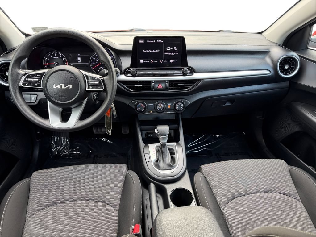 Certified 2022 Kia Forte LXS FWD image 14