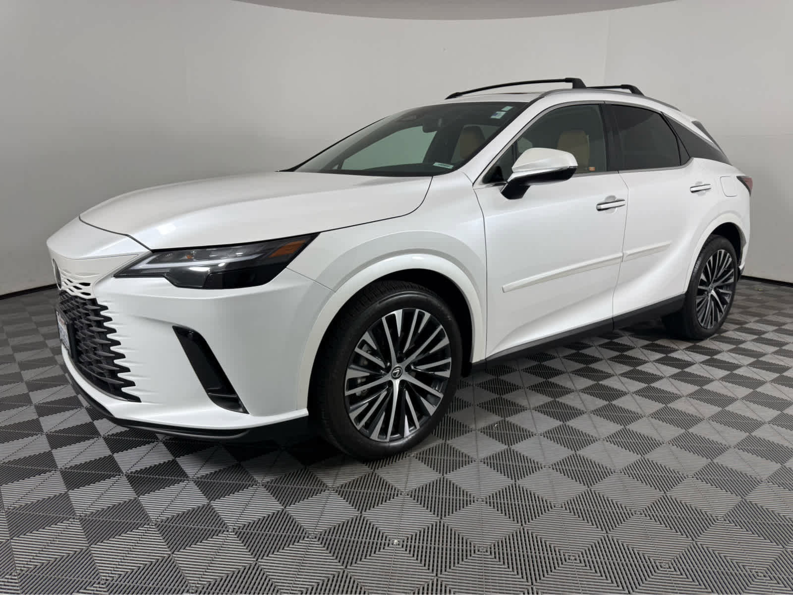 Used 2023 Lexus RX 350 w/ Cold Area Package AWD/4WD image 7