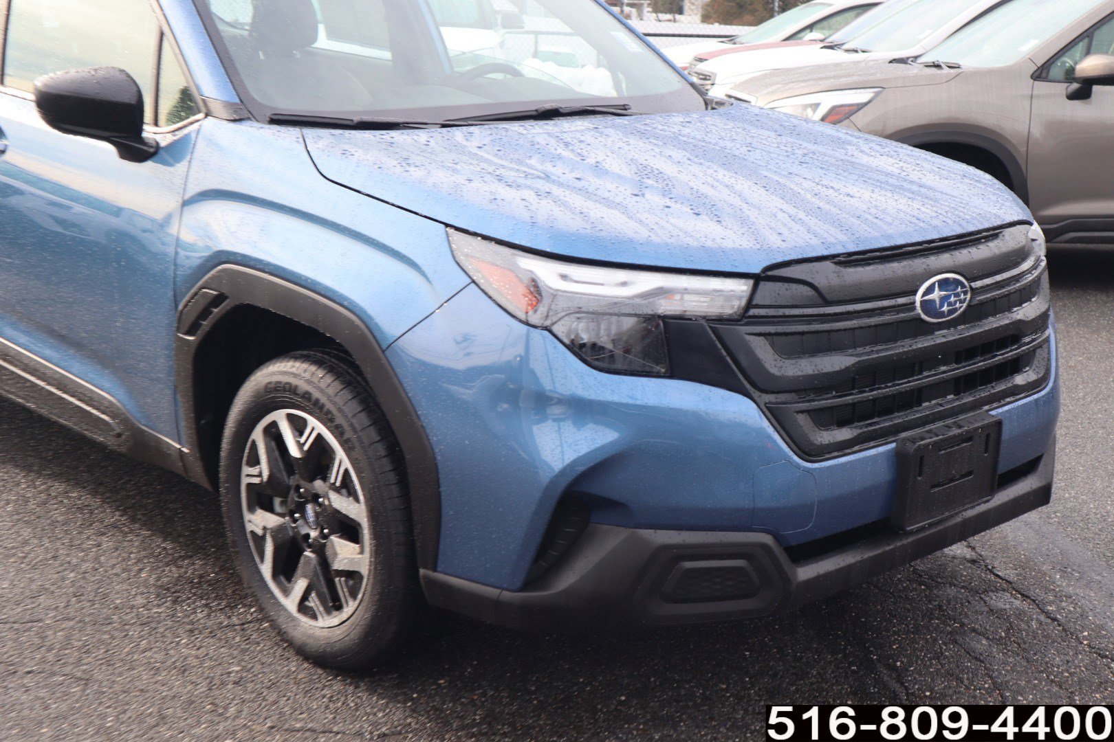 Used 2025 Subaru Forester image 2