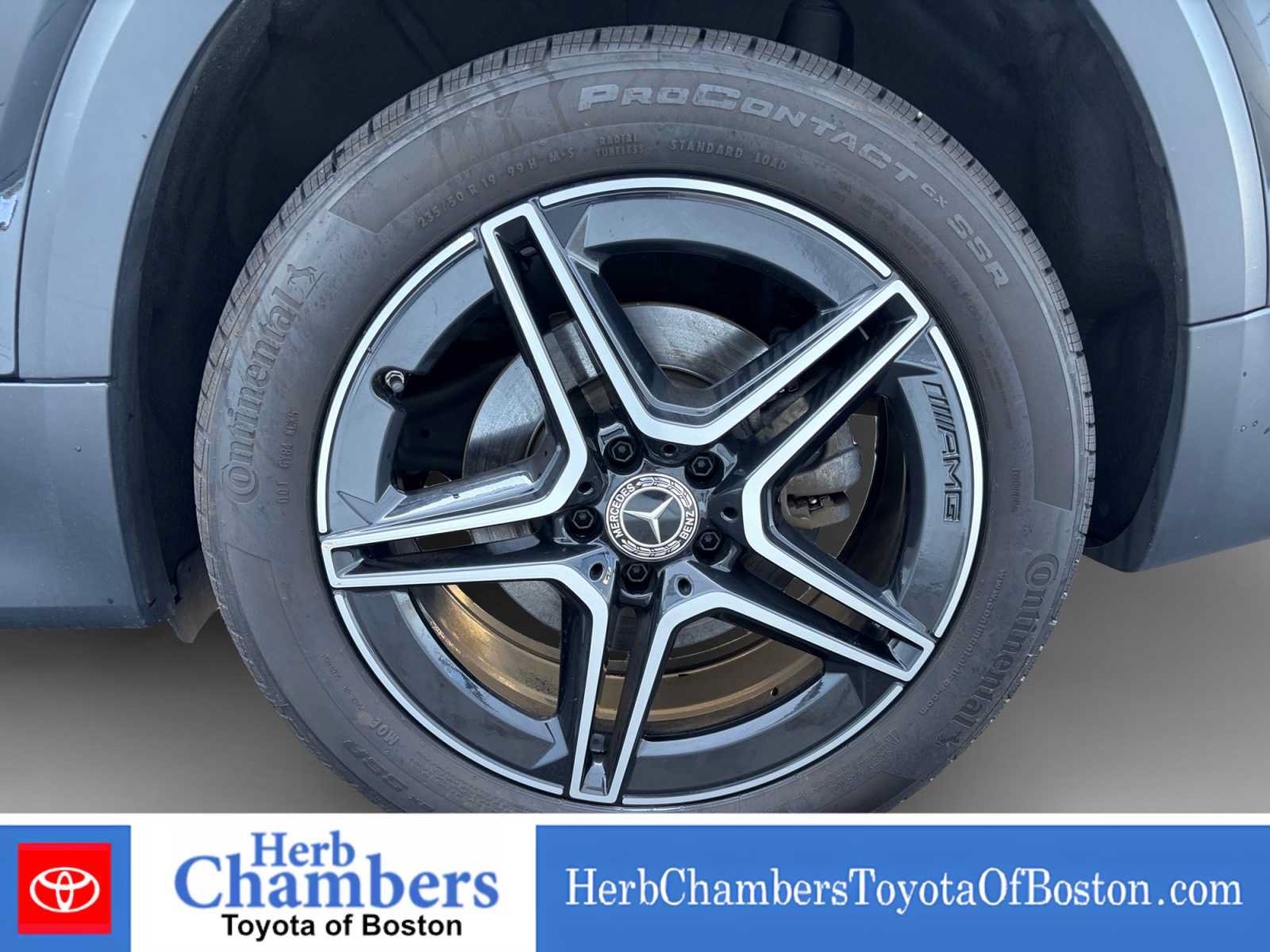Used 2022 Mercedes-Benz GLB 250 4MATIC image 19
