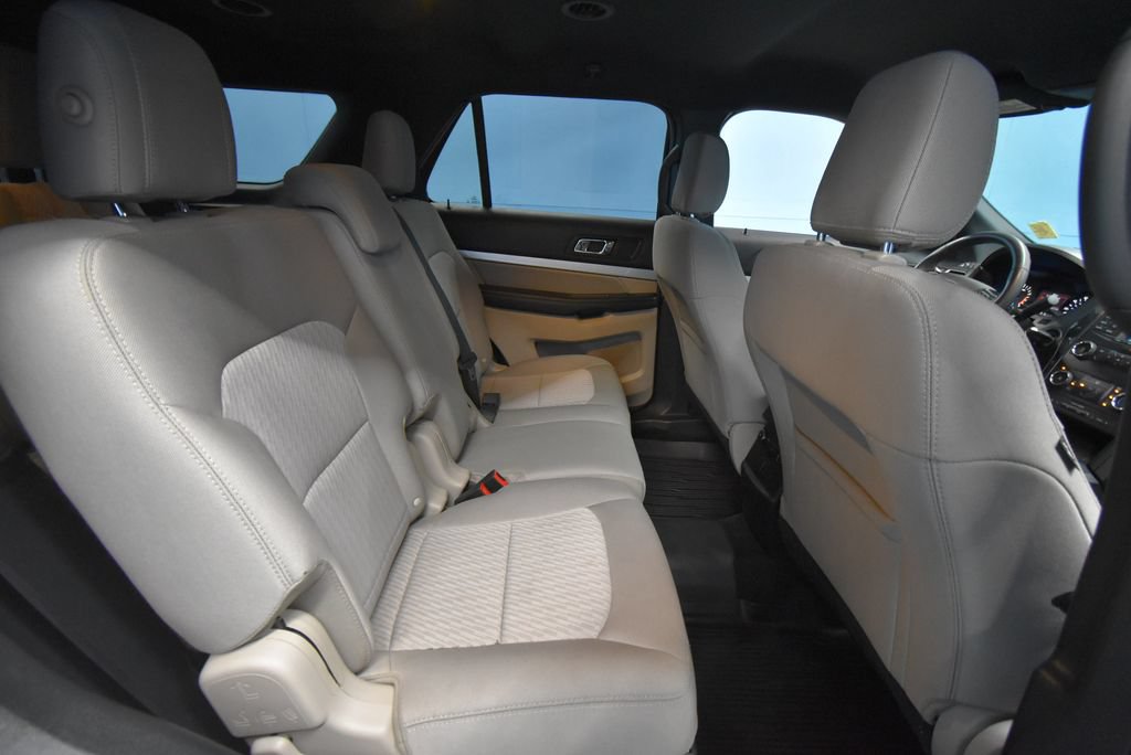 Used 2018 Ford Explorer FWD image 27