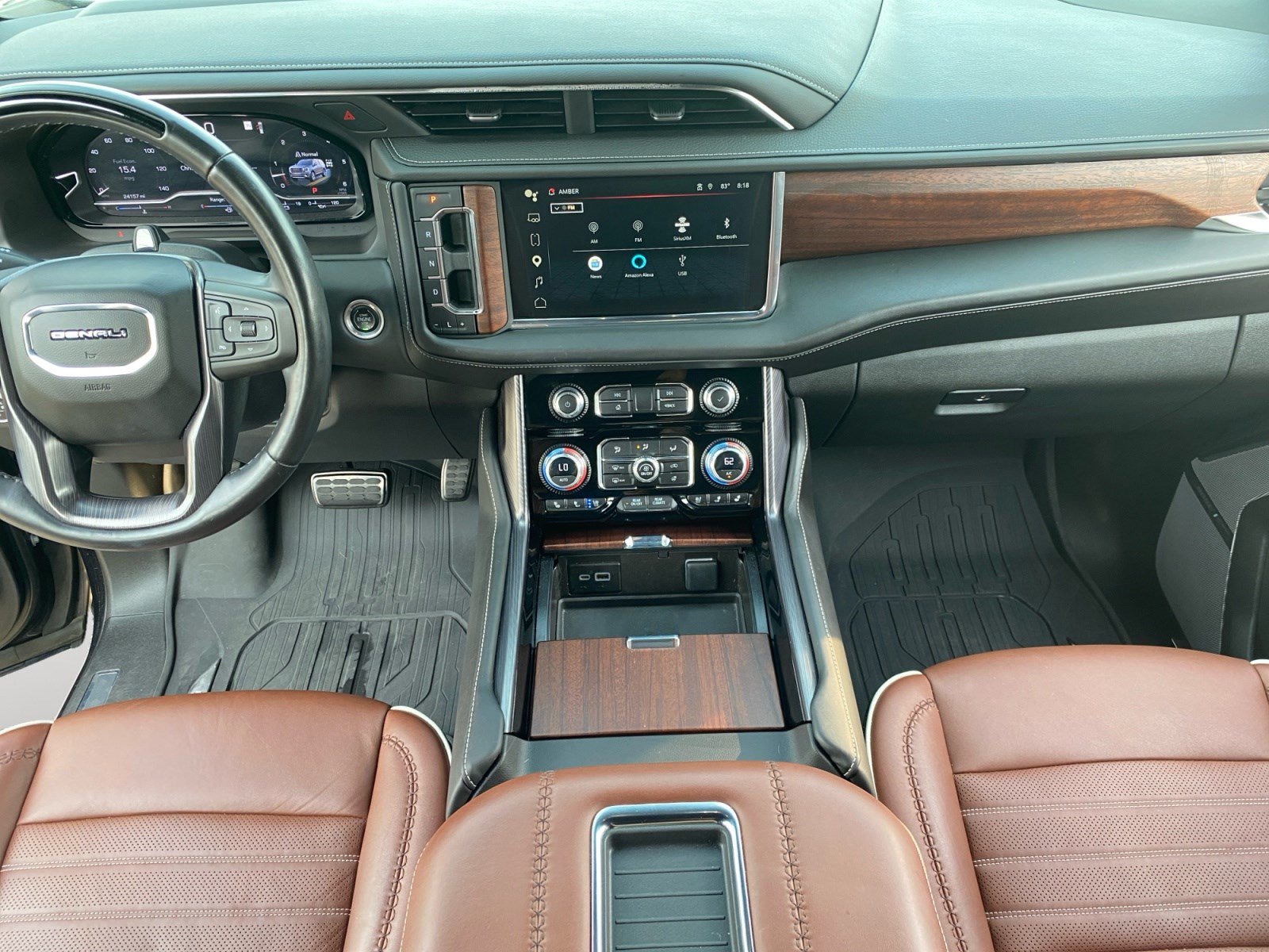 Used 2023 GMC Yukon XL Denali Ultimate w/ LPO, Floor Liner Package AWD/4WD image 12