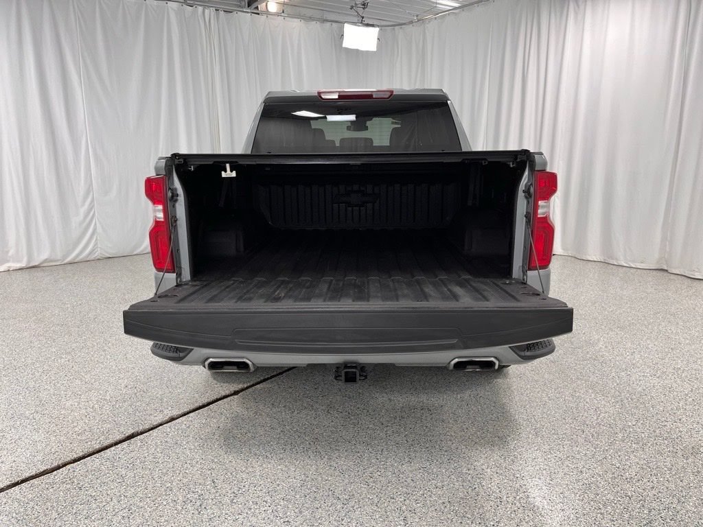 Used 2024 Chevrolet Silverado 1500 RST AWD/4WD image 25