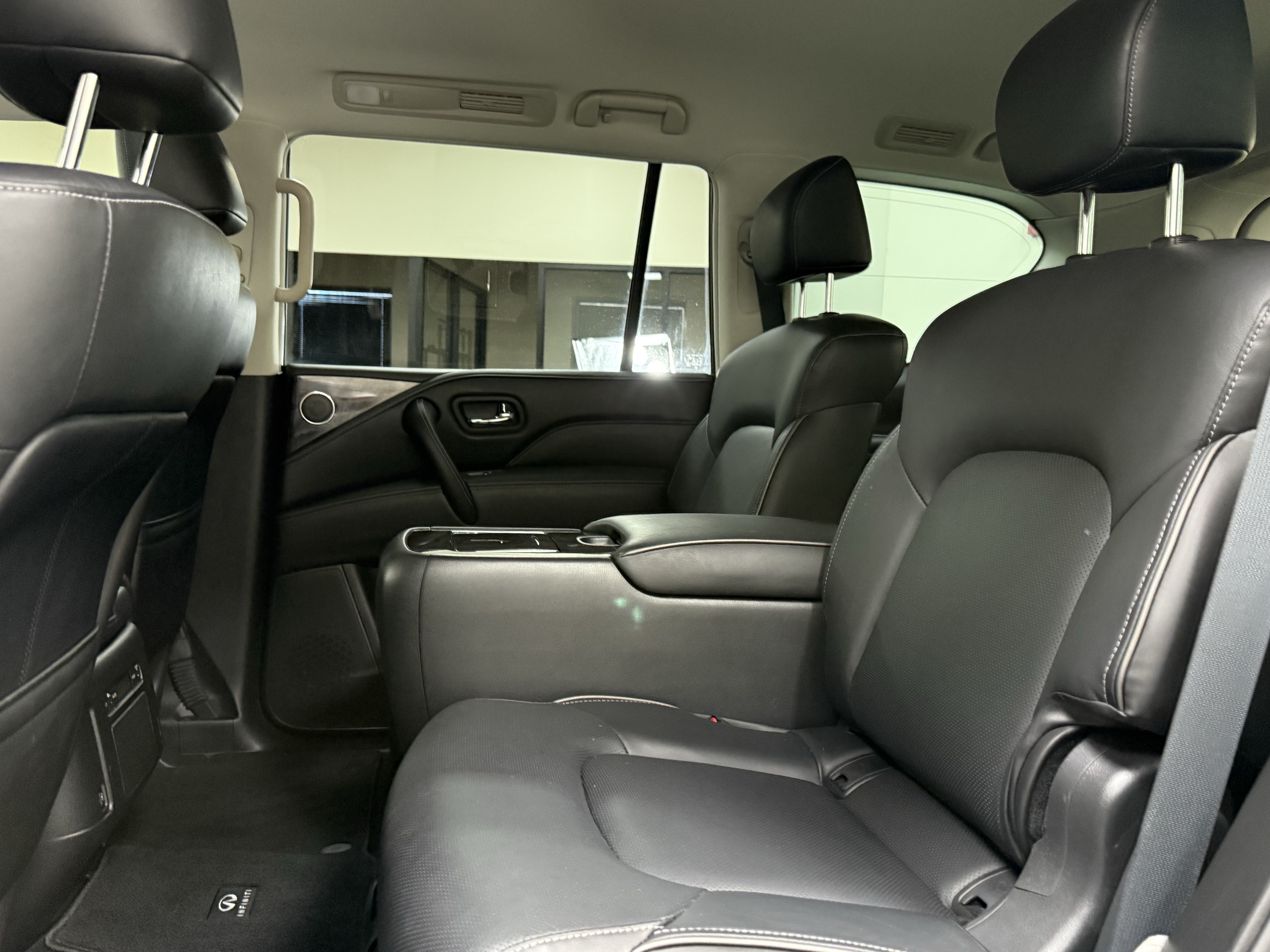 Certified 2023 INFINITI QX80 Luxe w/ Cargo Package RWD image 13