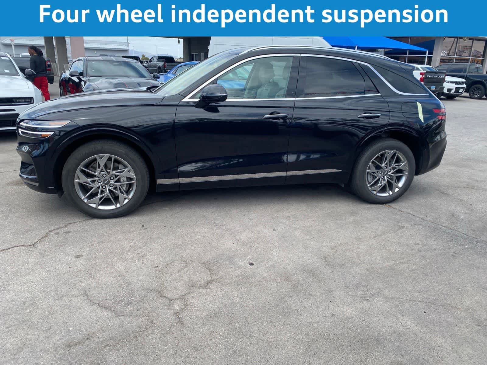 Used 2025 Genesis GV70 2.5T AWD/4WD image 11