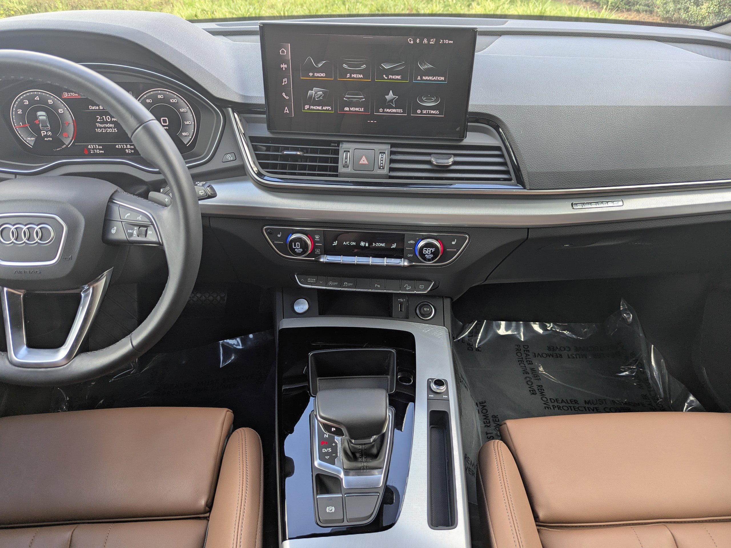 Certified 2025 Audi Q5 2.0T Premium w/ Convenience Plus Package image 19