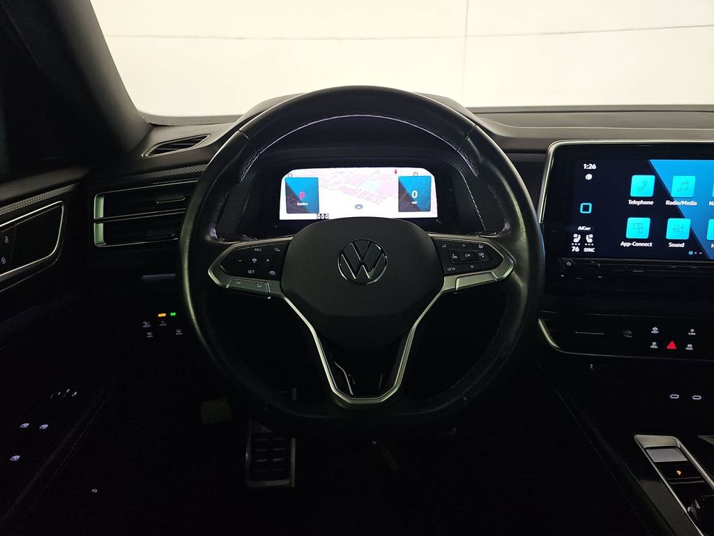 Used 2024 Volkswagen Atlas Cross Sport SEL R-Line AWD/4WD image 6