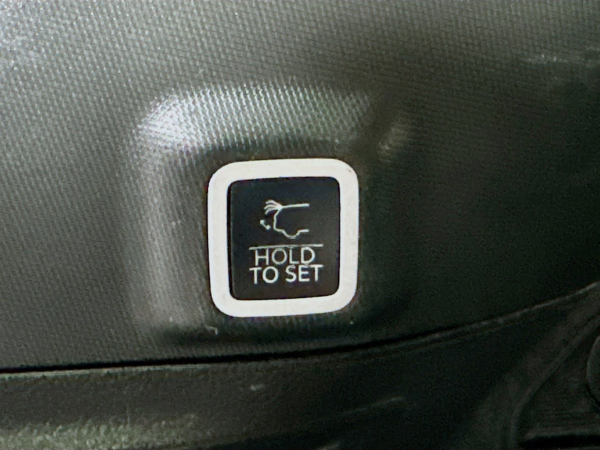 Used 2022 Jeep Grand Cherokee Limited 4xe image 32