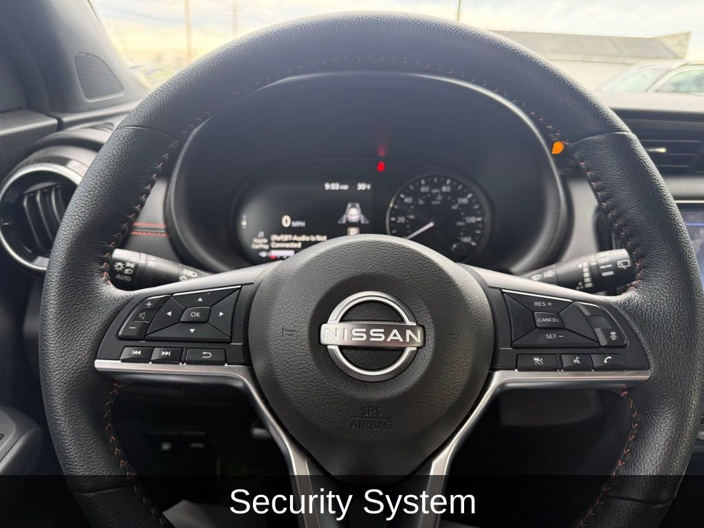 Used 2024 Nissan Kicks SR w/ SR Premium Package image 9