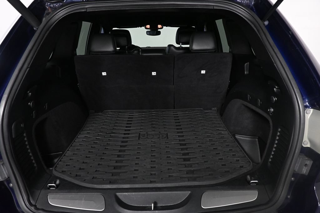 Used 2018 Jeep Grand Cherokee Limited RWD image 28