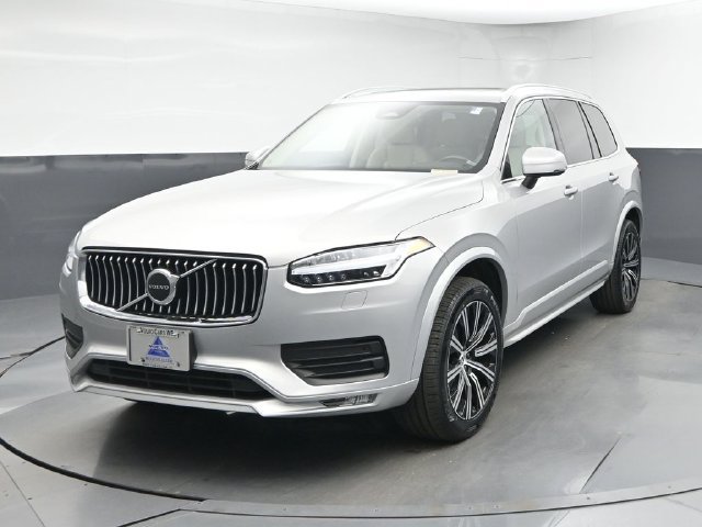 Used 2023 Volvo XC90 B5 Core w/ Climate Package AWD/4WD image 3