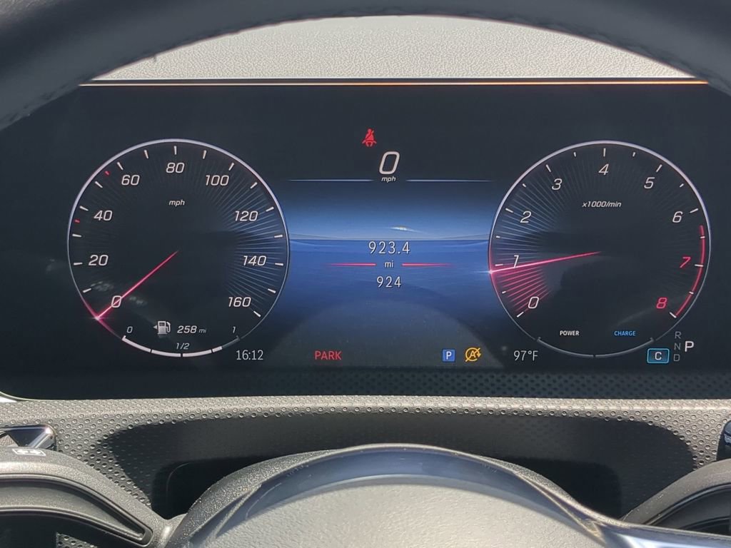 Used 2024 Mercedes-Benz CLA 250 4MATIC image 14