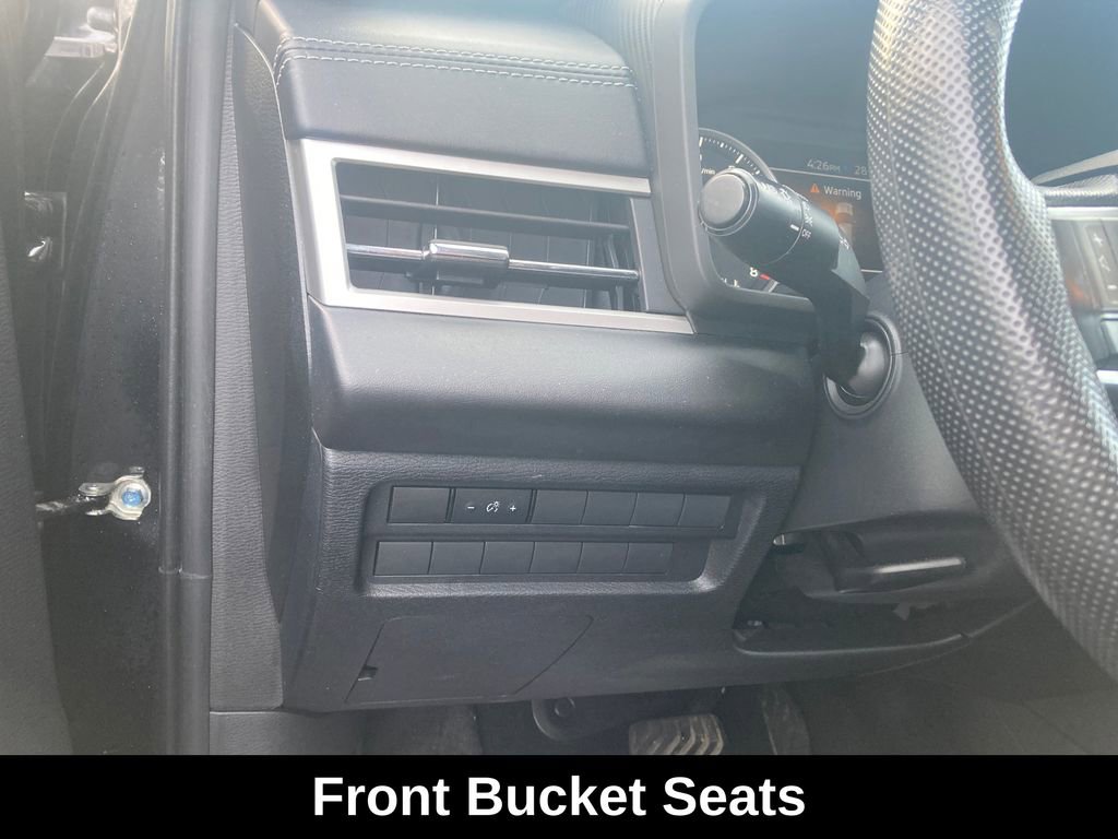 Used 2022 Mitsubishi Outlander ES image 17