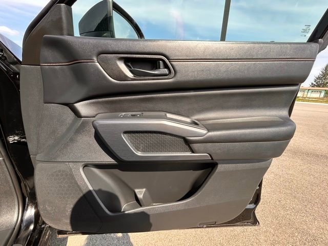 Used 2024 Nissan Pathfinder Rock Creek image 26