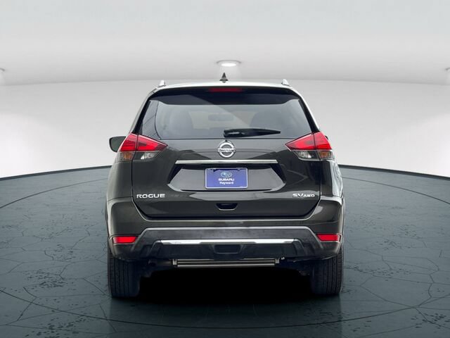 Used 2017 Nissan Rogue SV AWD/4WD image 5