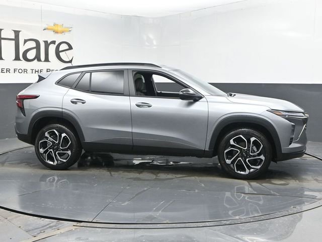 New 2026 Chevrolet Trax RS image 1