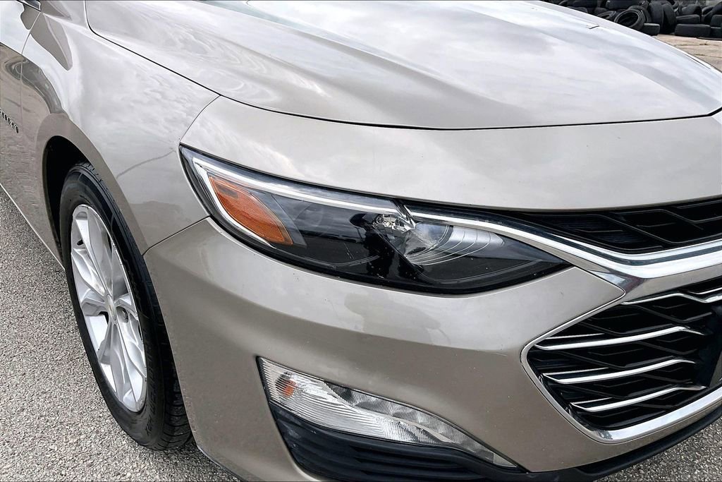 Used 2023 Chevrolet Malibu LT FWD image 33