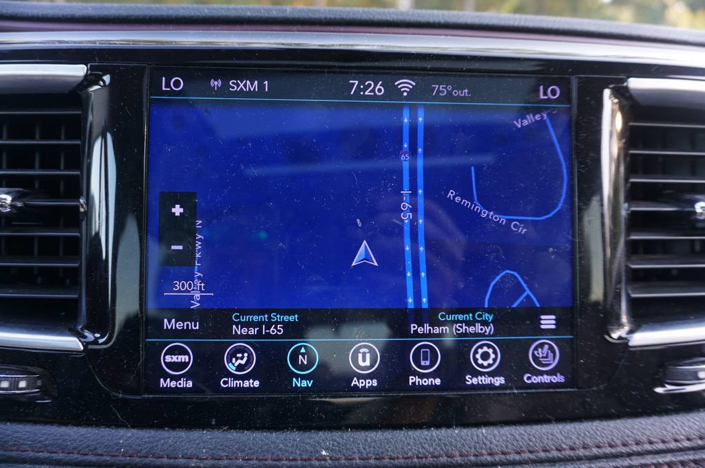 Used 2020 Chrysler Pacifica Limited FWD image 13