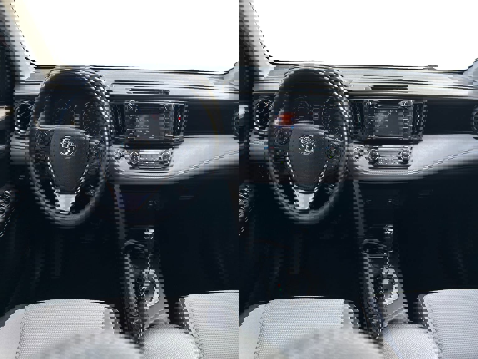 Used 2018 Toyota RAV4 XLE w/ Plus Extra Value Package image 12