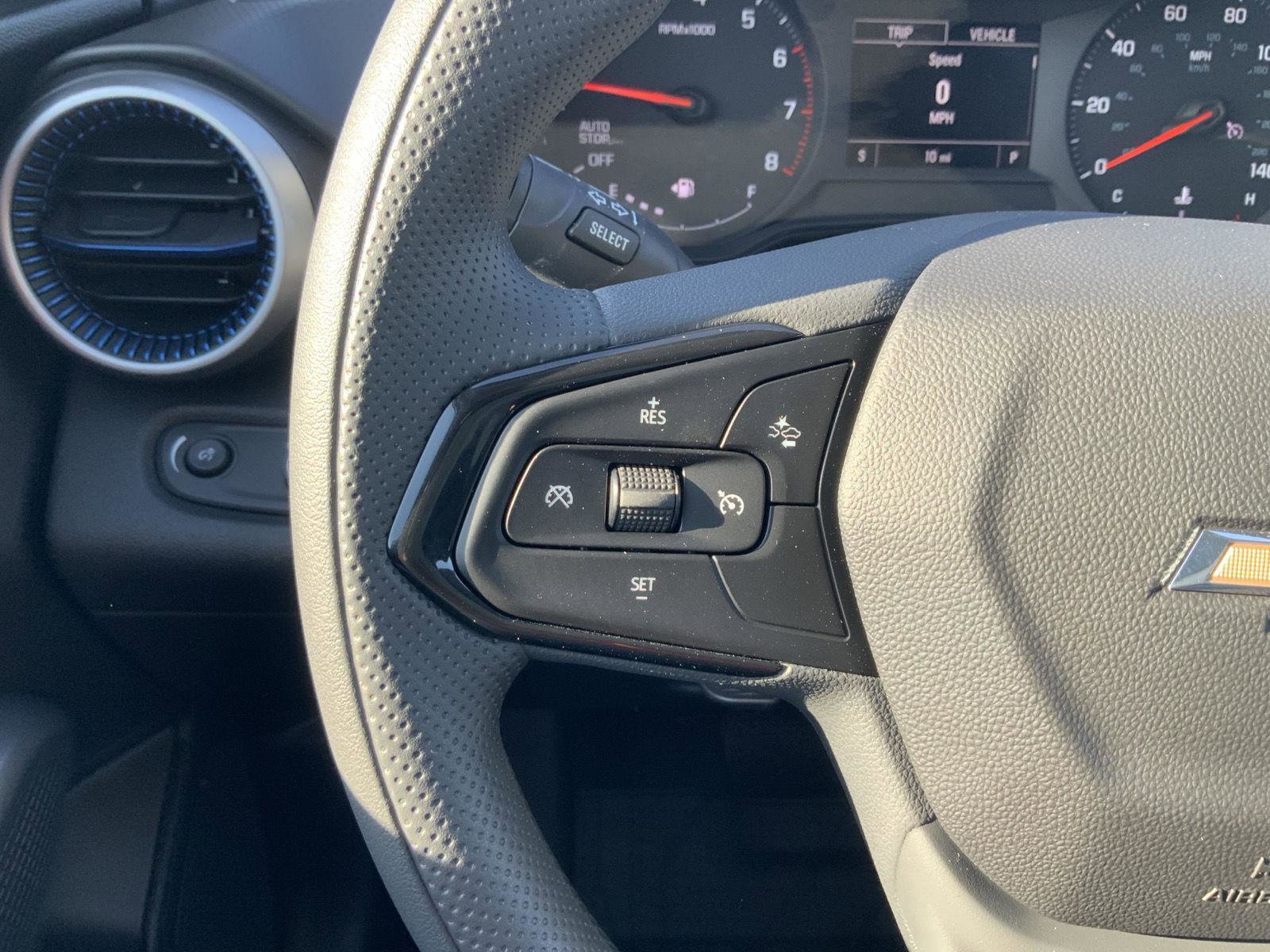 New 2026 Chevrolet Trax LS w/ LS Convenience Package FWD image 27