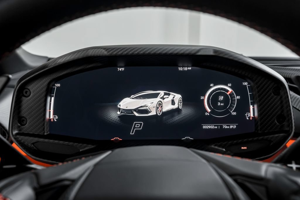 Used 2024 Lamborghini Revuelto AWD/4WD image 13